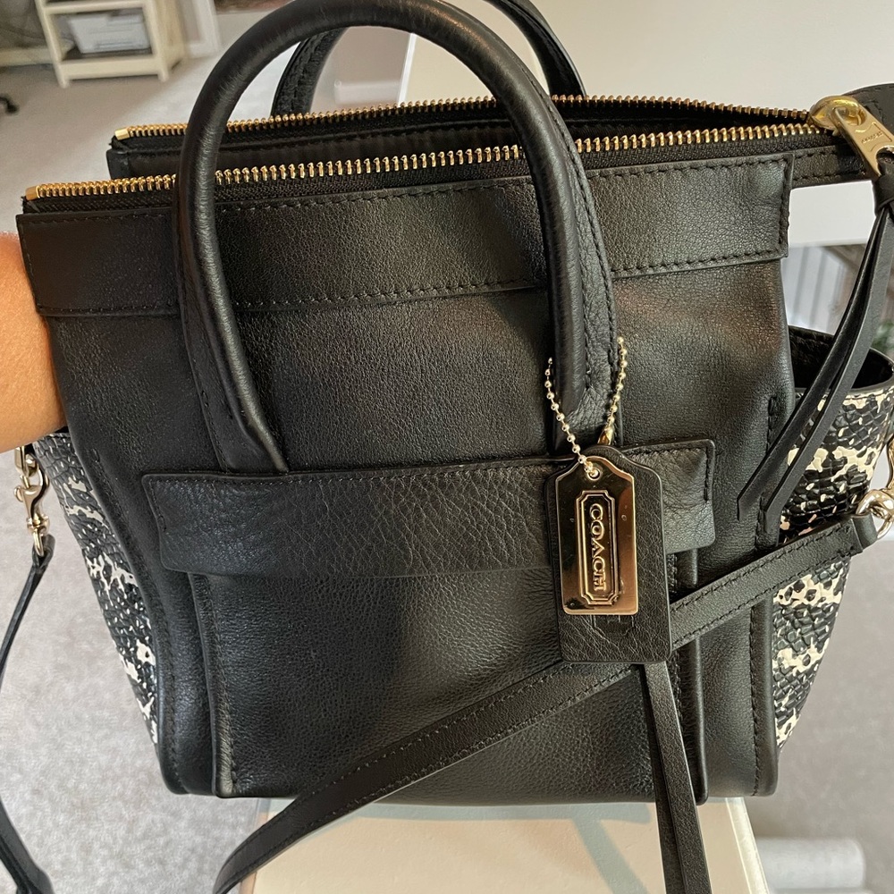 Coach crossbody bag